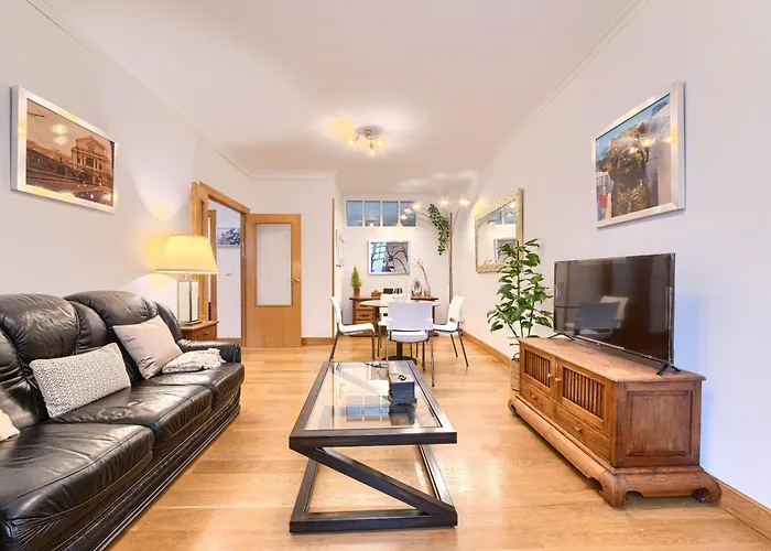 Appartamento Vivienda Turistica Acogedora Y Elegante En Irala Bilbao