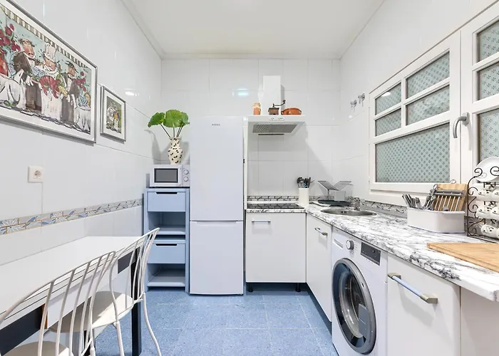 Vivienda Turistica Acogedora Y Elegante En Irala ビルバオ